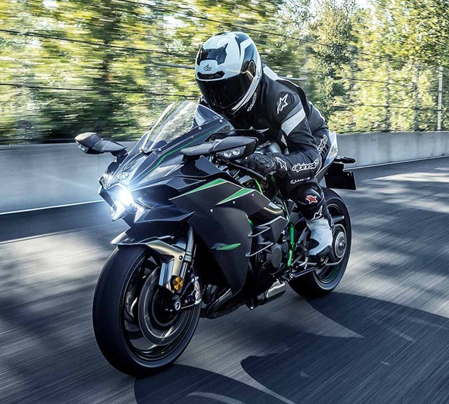 Image of 2021 NINJA H2 CARBON in action