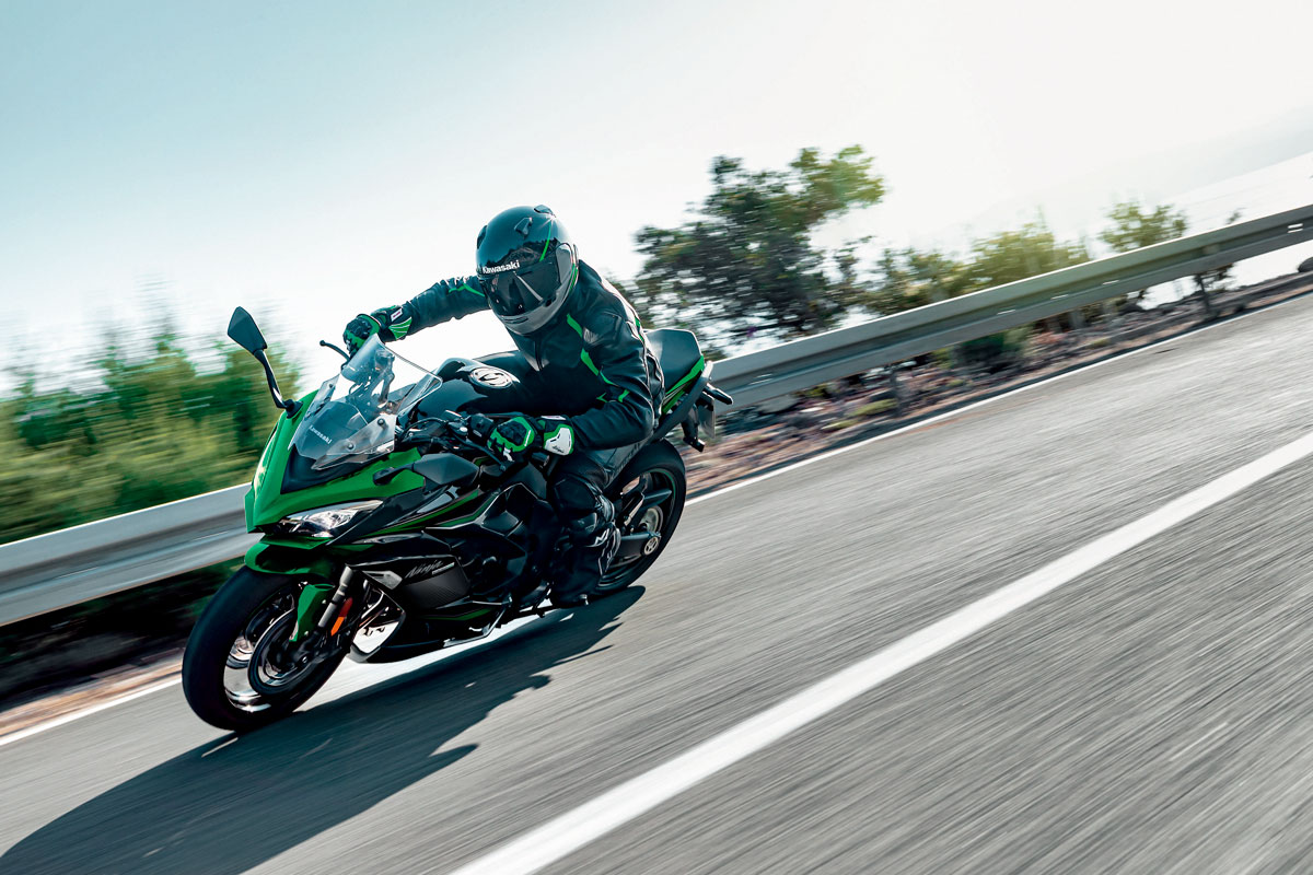 2022 NINJA 1000SX