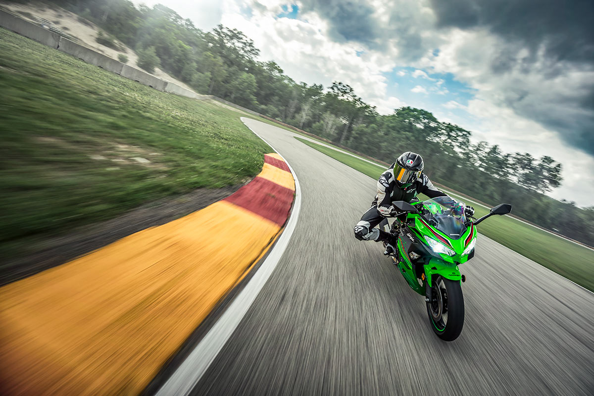 2023 NINJA 400