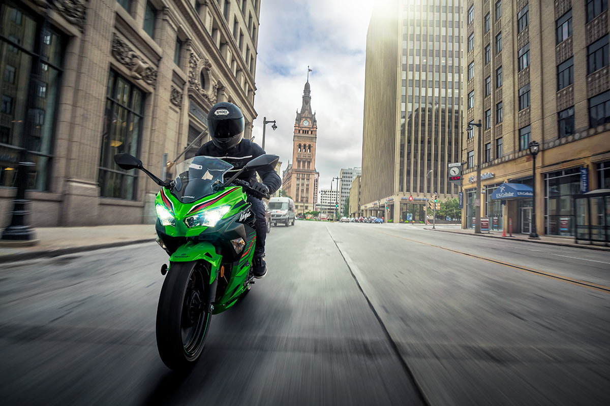 2023 NINJA 400