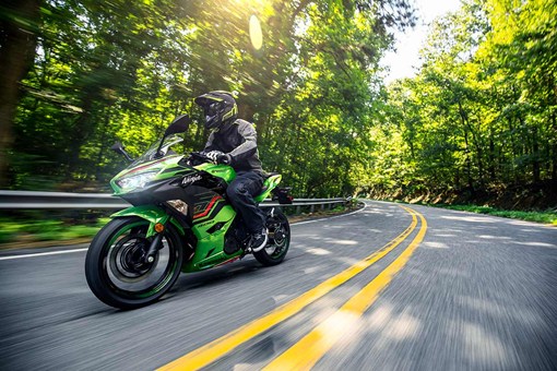 2023 NINJA 400