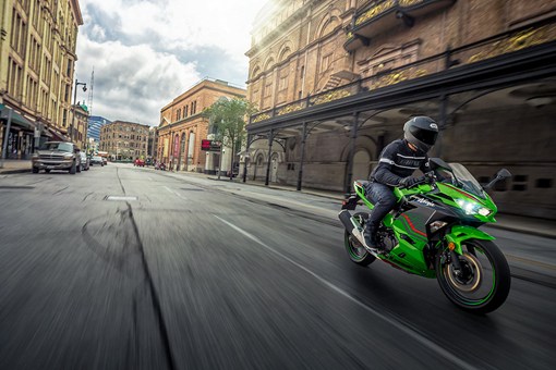 2023 NINJA 400