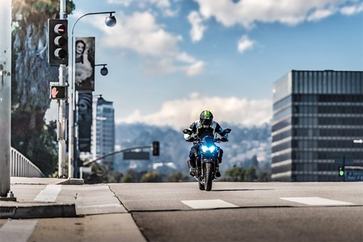 2023 Z400