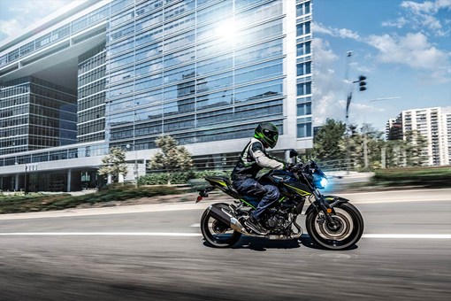 2023 Z400