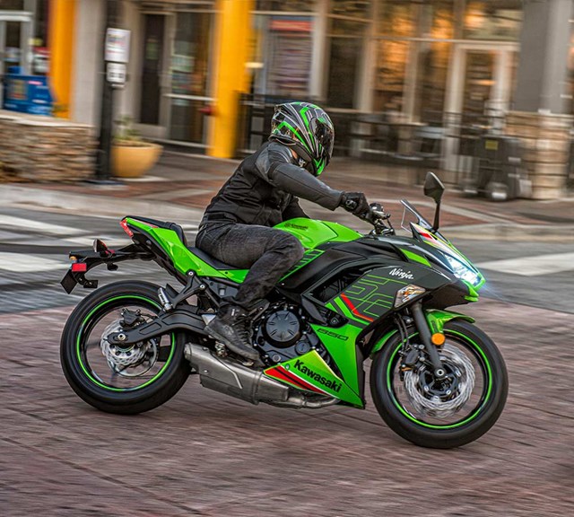 Image of 2023 NINJA 650 in action