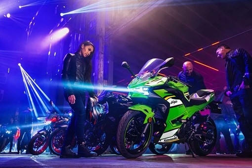 2025 NINJA 500 SE
